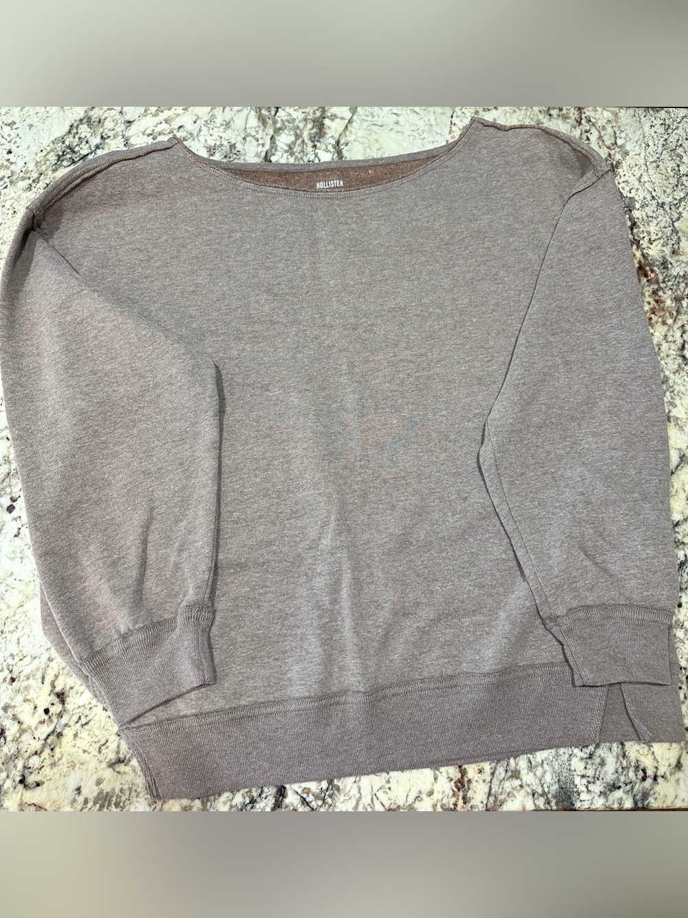 Hollister Oversized off-the-shoulder sweatshirt, size medium